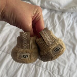 UGG Baby Cozy Faux-Fur Booties - Chestnut